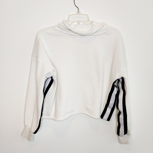 Calvin Klein Performance Cropped Sweatshirt Large - Picture 12 of 13